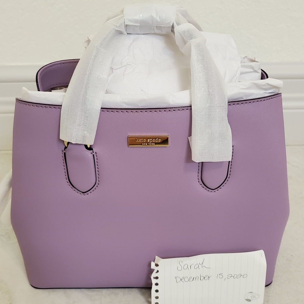 Evangelie 
Laurel Way
Lilac Petal